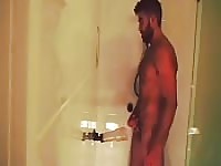 Australian solo in the shower