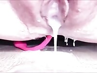 Incredible Open Pussy Closeup Ejaculation in HD